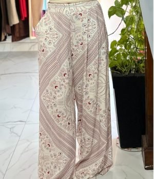 0064-Calça-Pantalona-Estampada_04